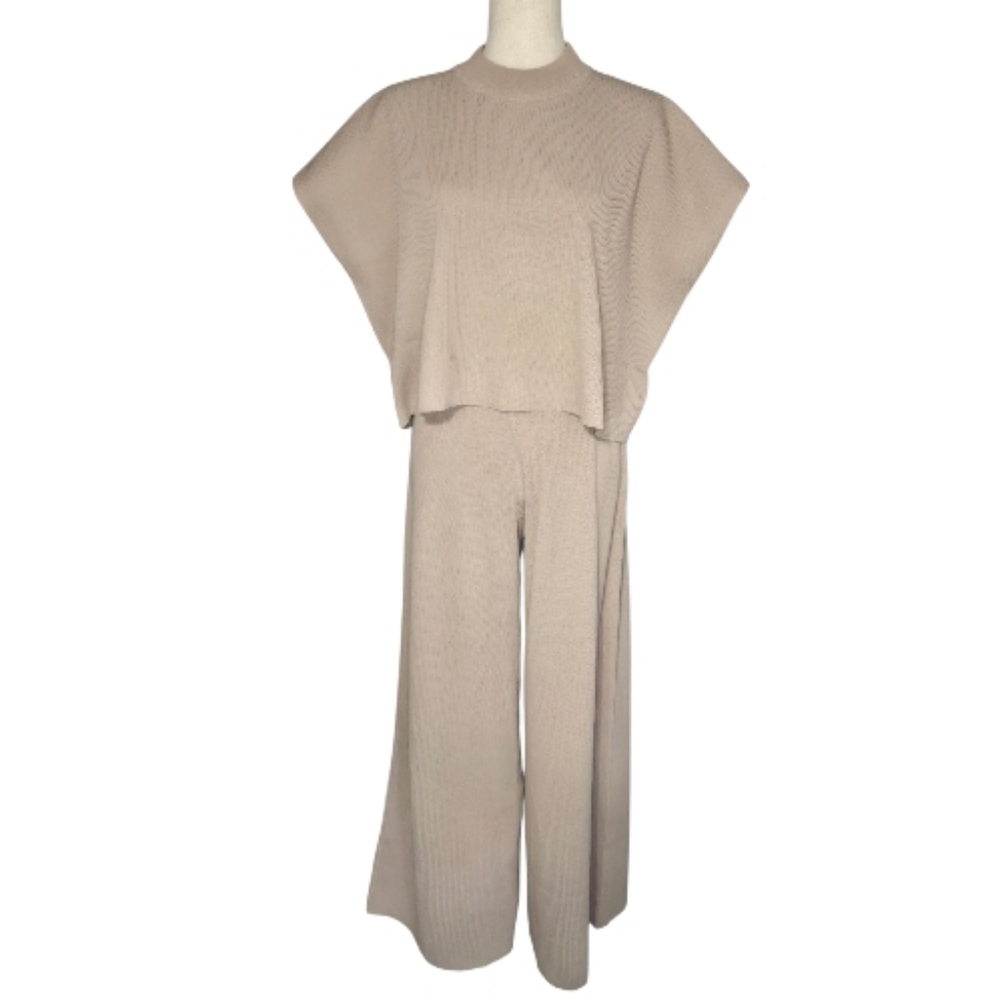 Zenana Premium Tan 2-Piece Matching Lounge Set Med. Boxy Top Wide Leg Pants NWT